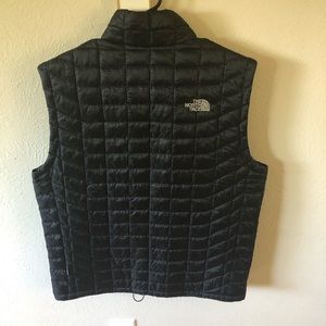 Men’s Medium North Face Vest